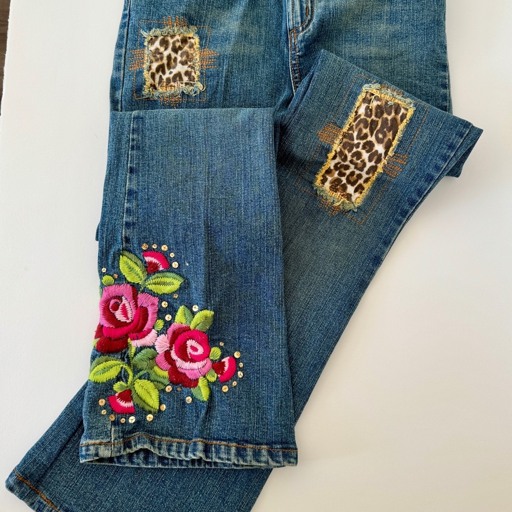 Embroidered Floral Women's Jeans